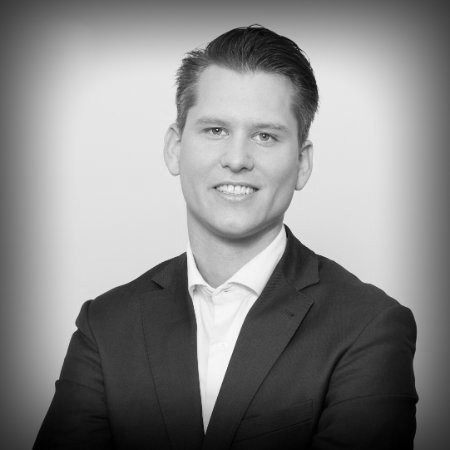 raymond_vlietstra_bw