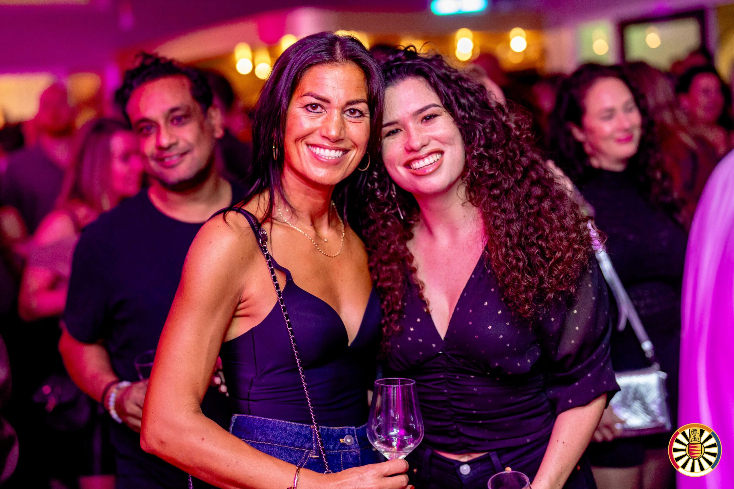 BLEND. Abel Rhoon 2025-11-08