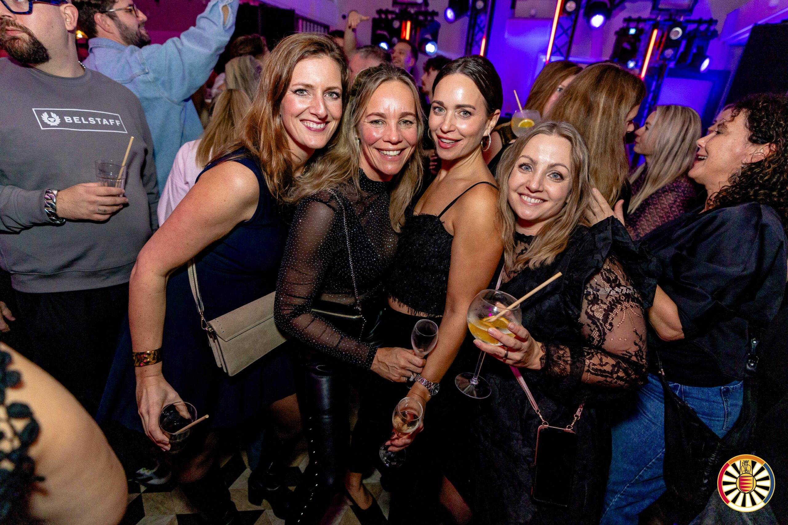 BLEND. Abel Rhoon 2025-11-08