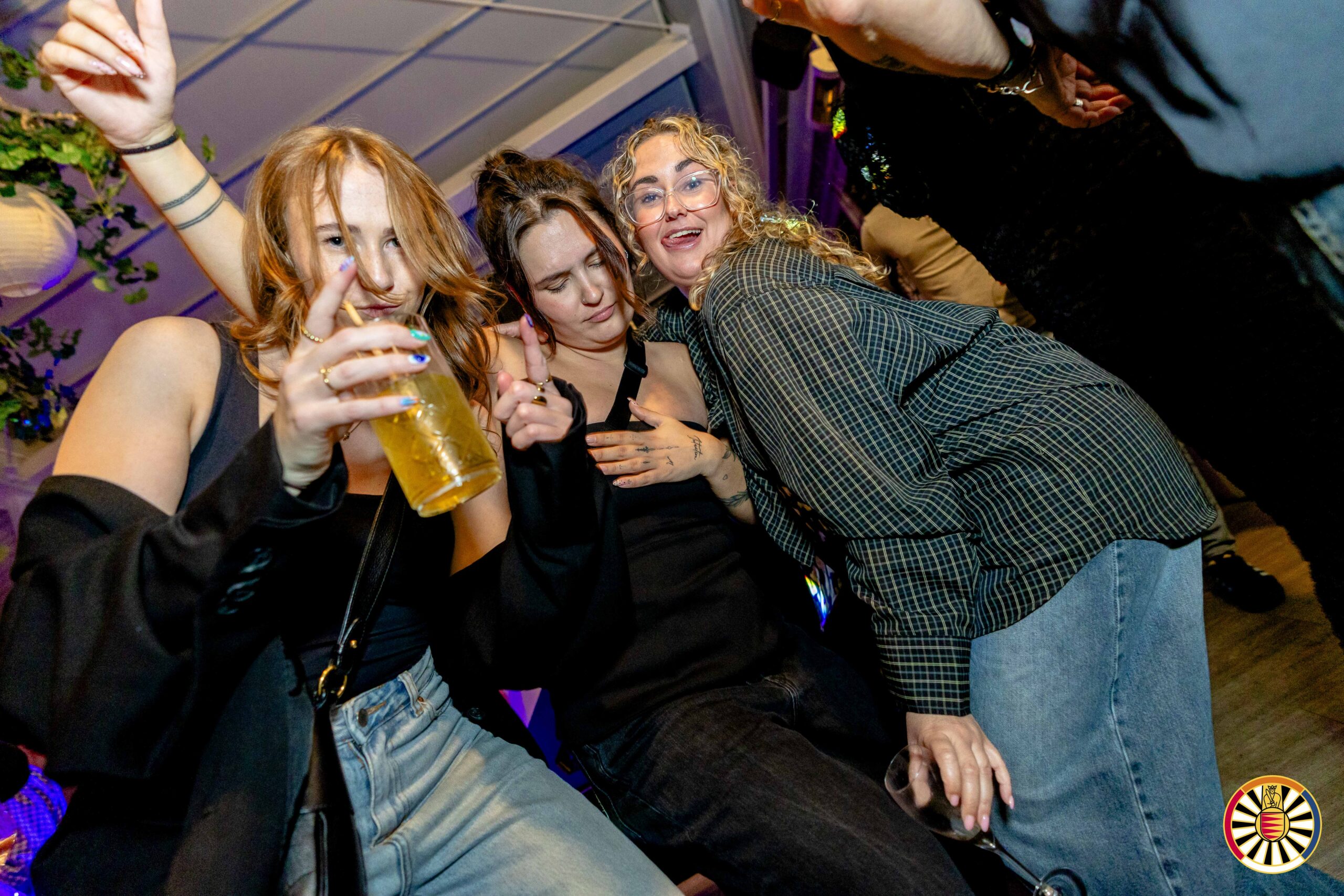 BLEND. Abel Rhoon 2025-11-08