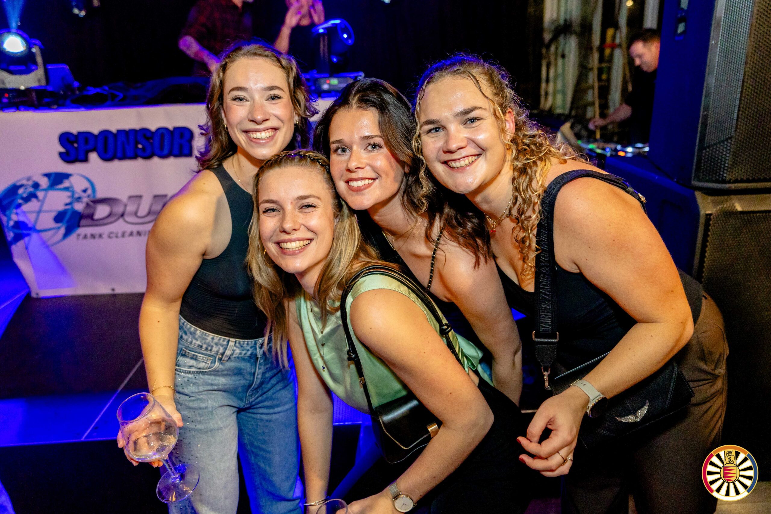 BLEND. Abel Rhoon 2025-11-08