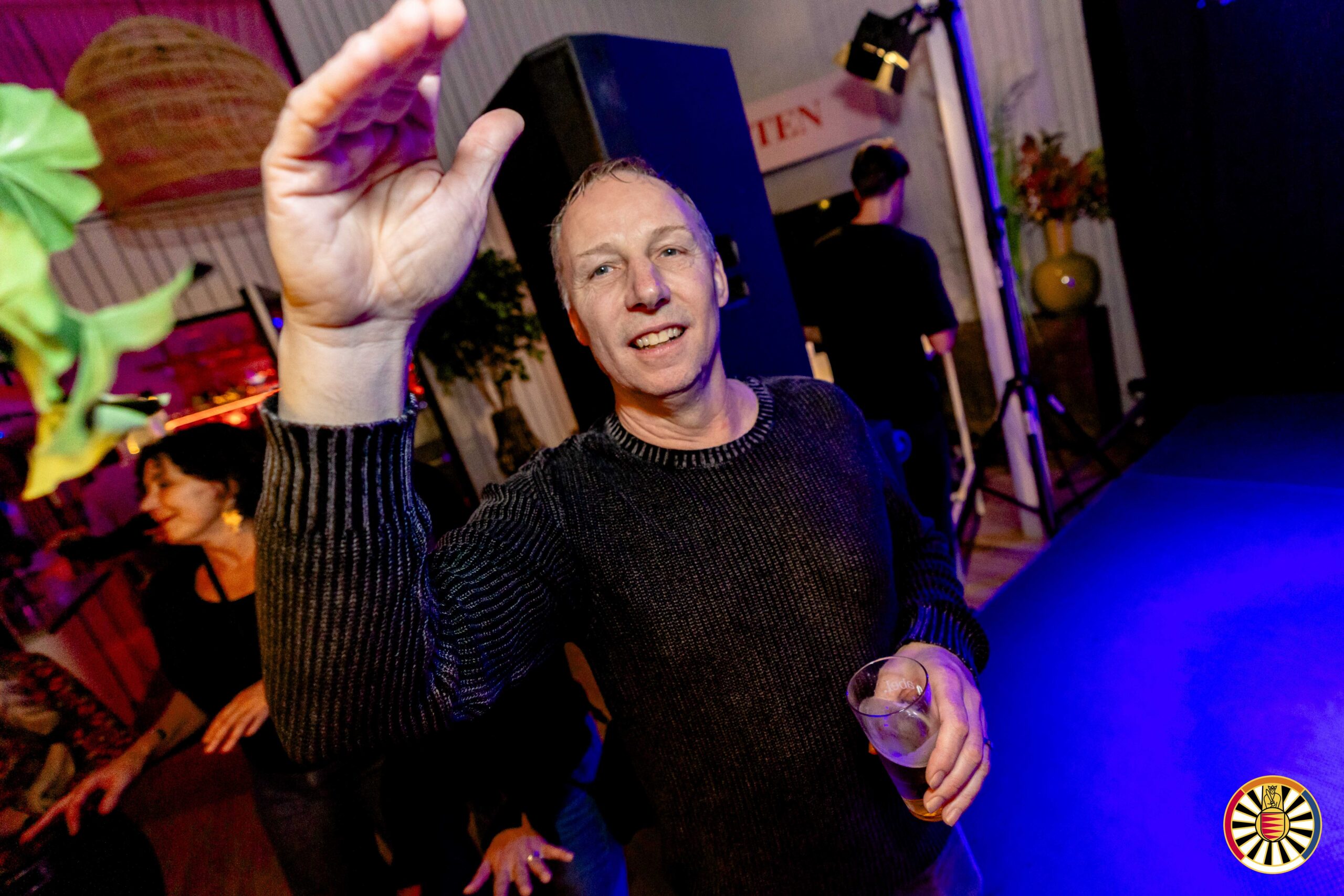 BLEND. Abel Rhoon 2025-11-08