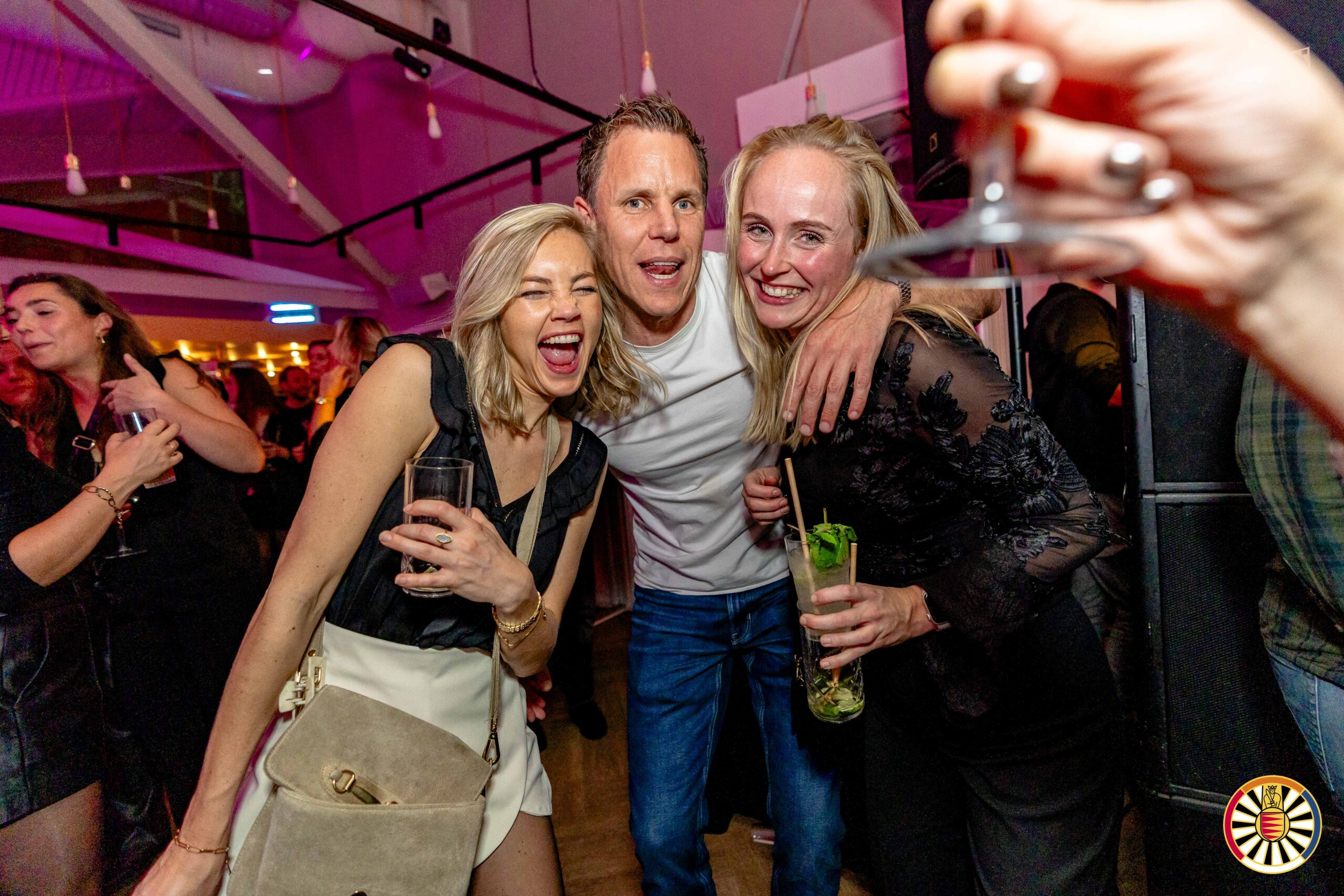 BLEND. Abel Rhoon 2025-11-08