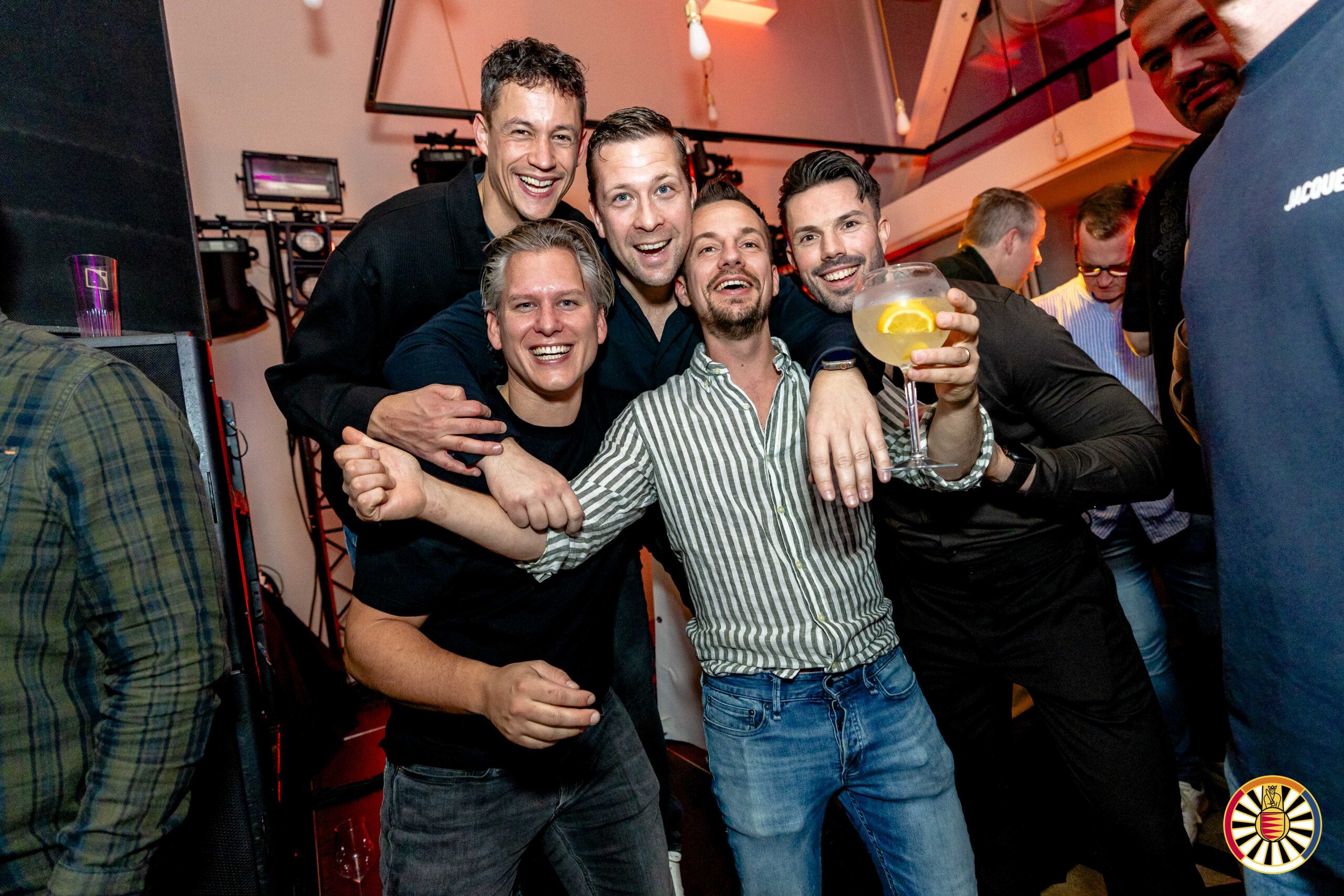 BLEND. Abel Rhoon 2025-11-08