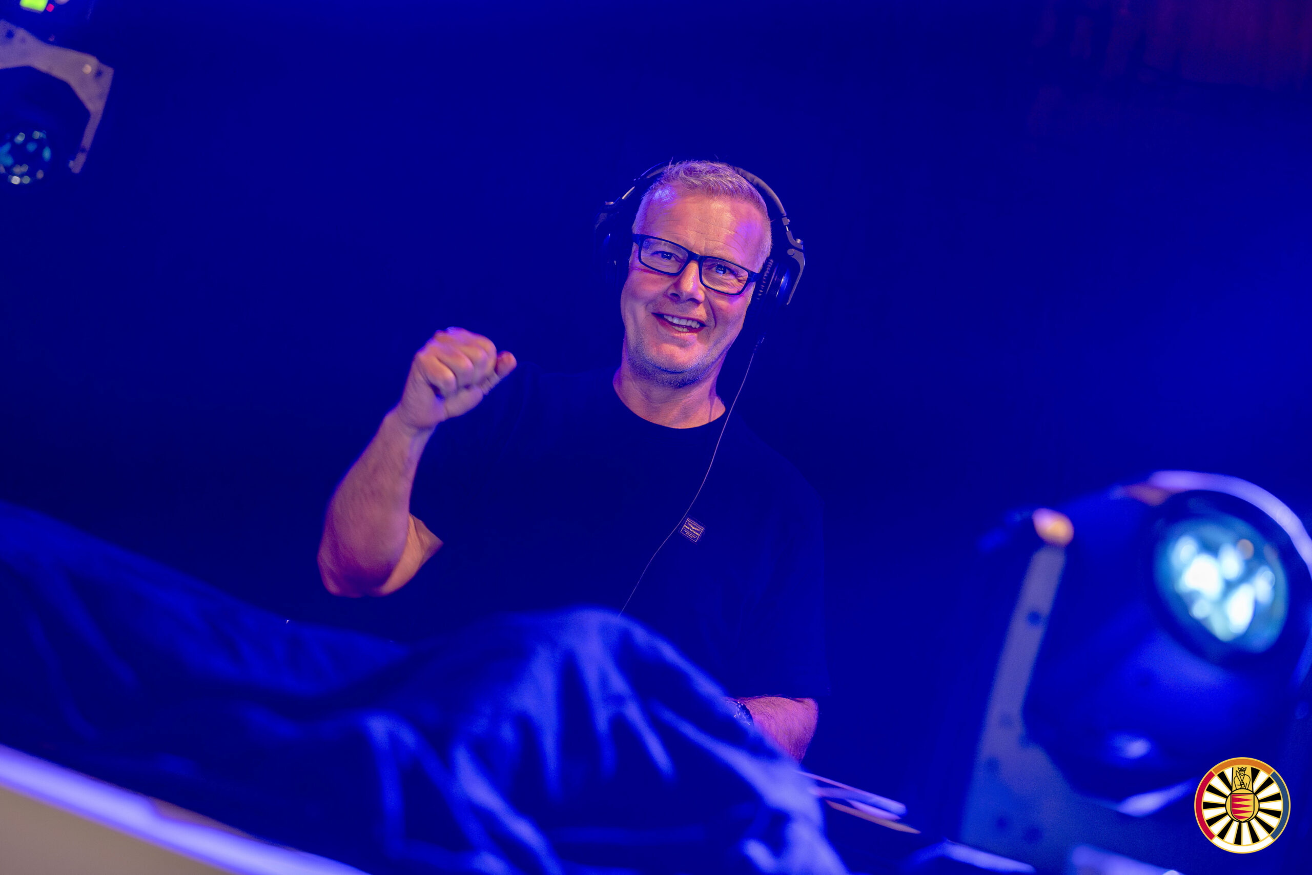 BLEND. Abel Rhoon 2025-11-08