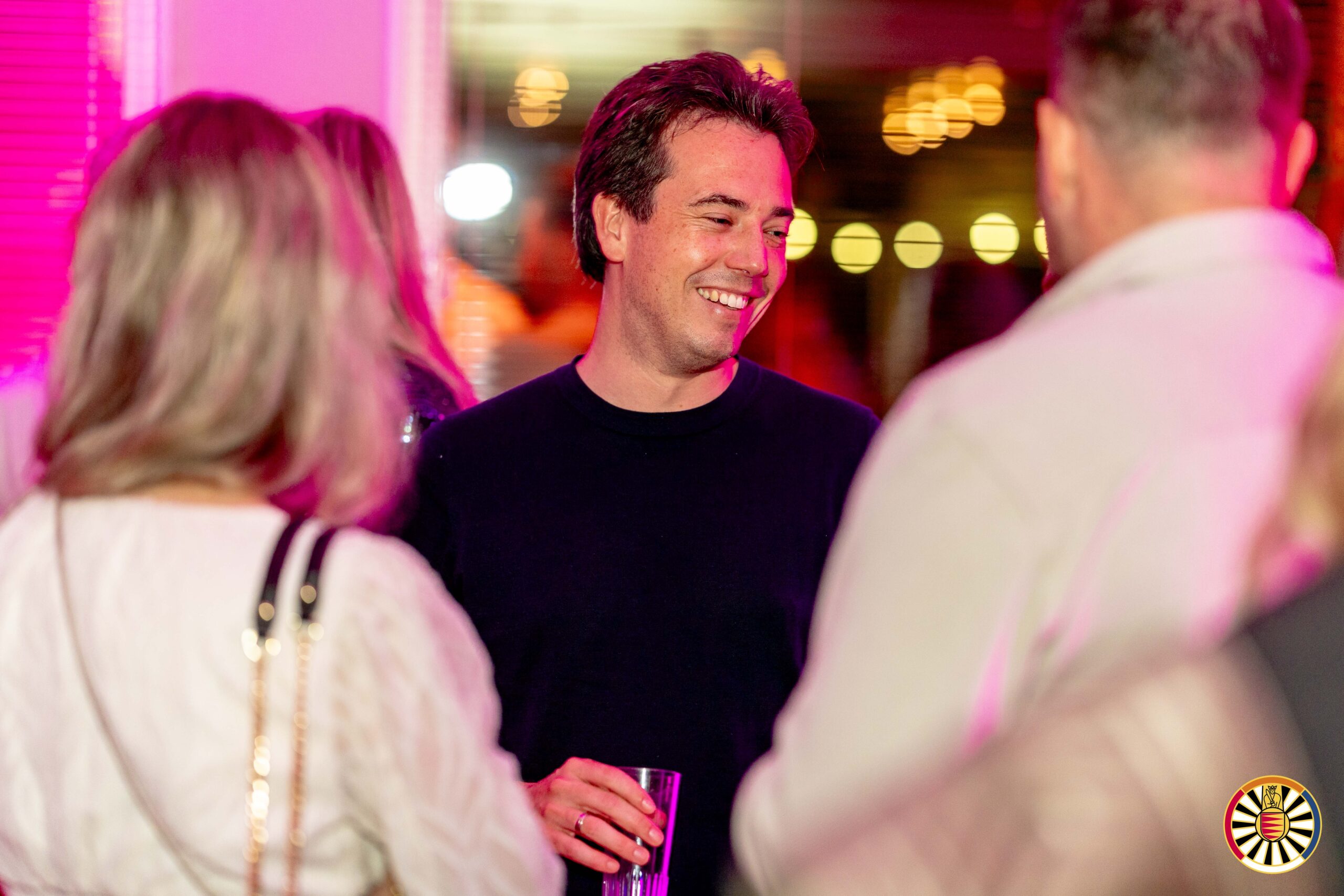 BLEND. Abel Rhoon 2025-11-08