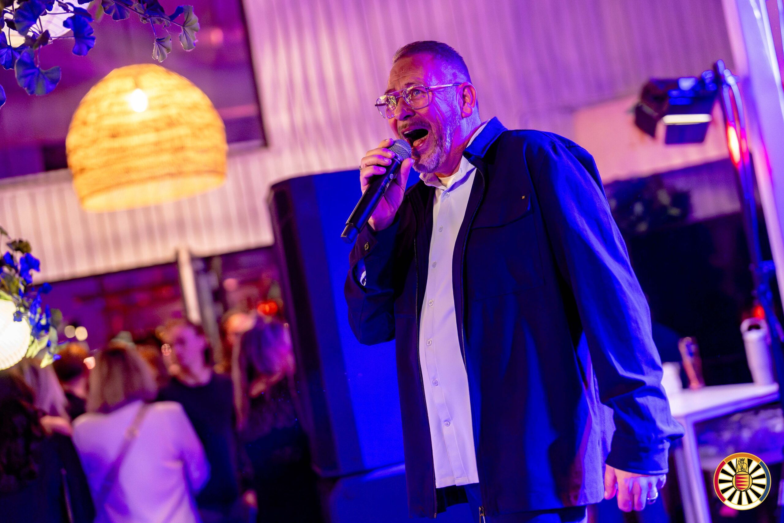 BLEND. Abel Rhoon 2025-11-08