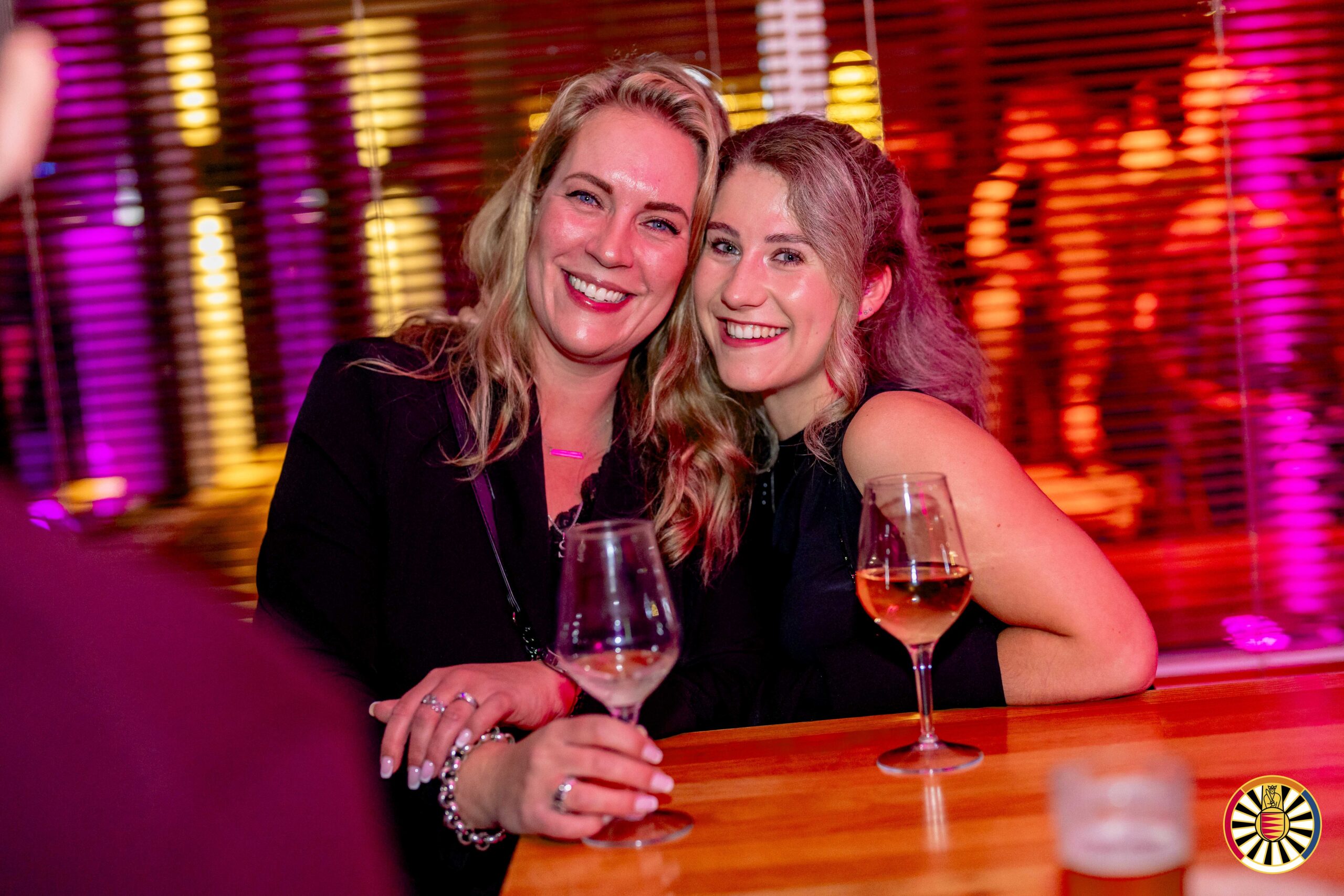 BLEND. Abel Rhoon 2025-11-08