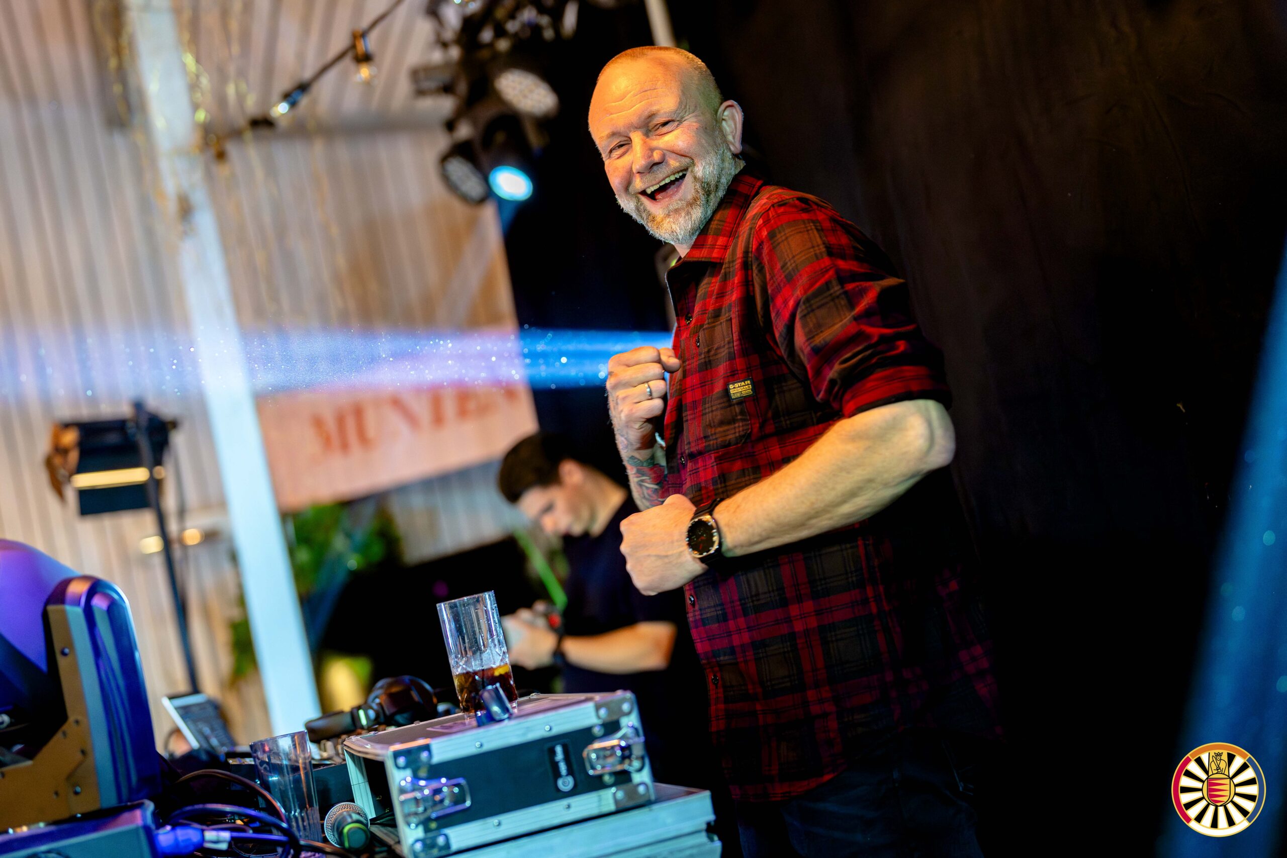 BLEND. Abel Rhoon 2025-11-08