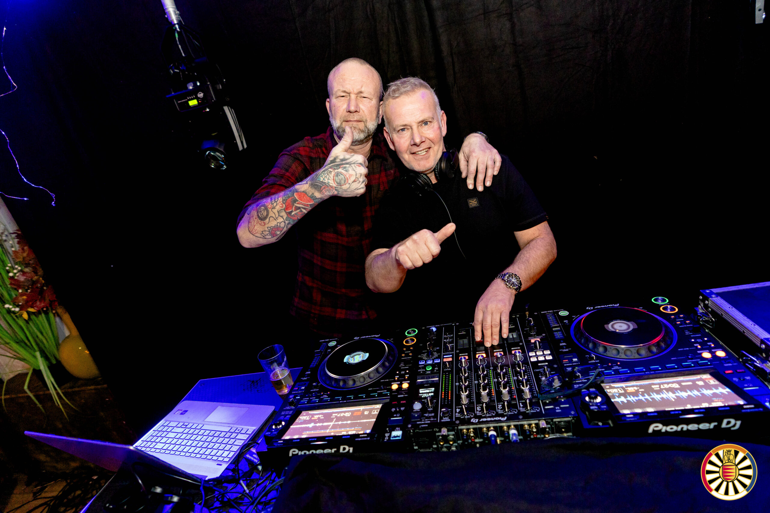 BLEND. Abel Rhoon 2025-11-08