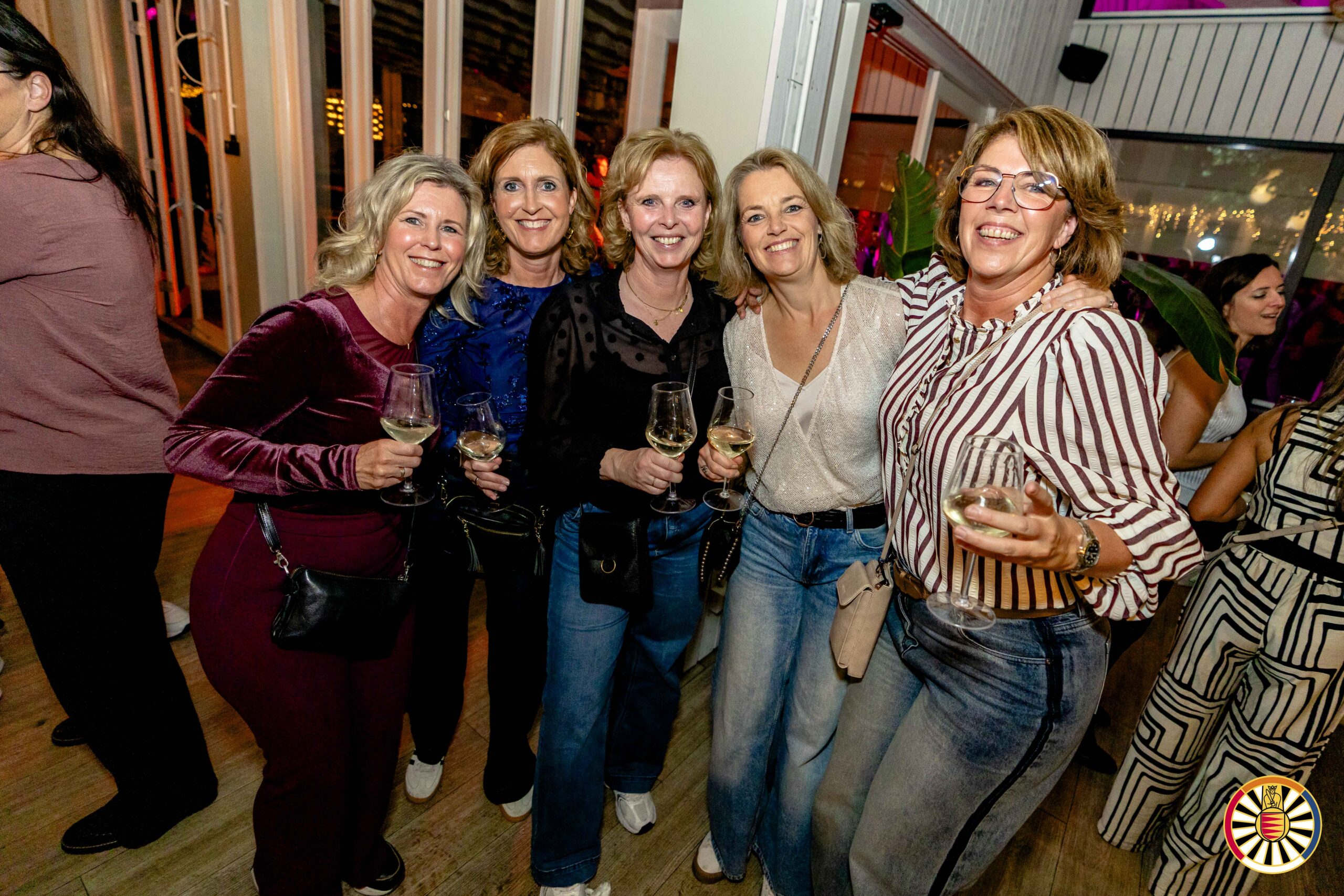 BLEND. Abel Rhoon 2025-11-08