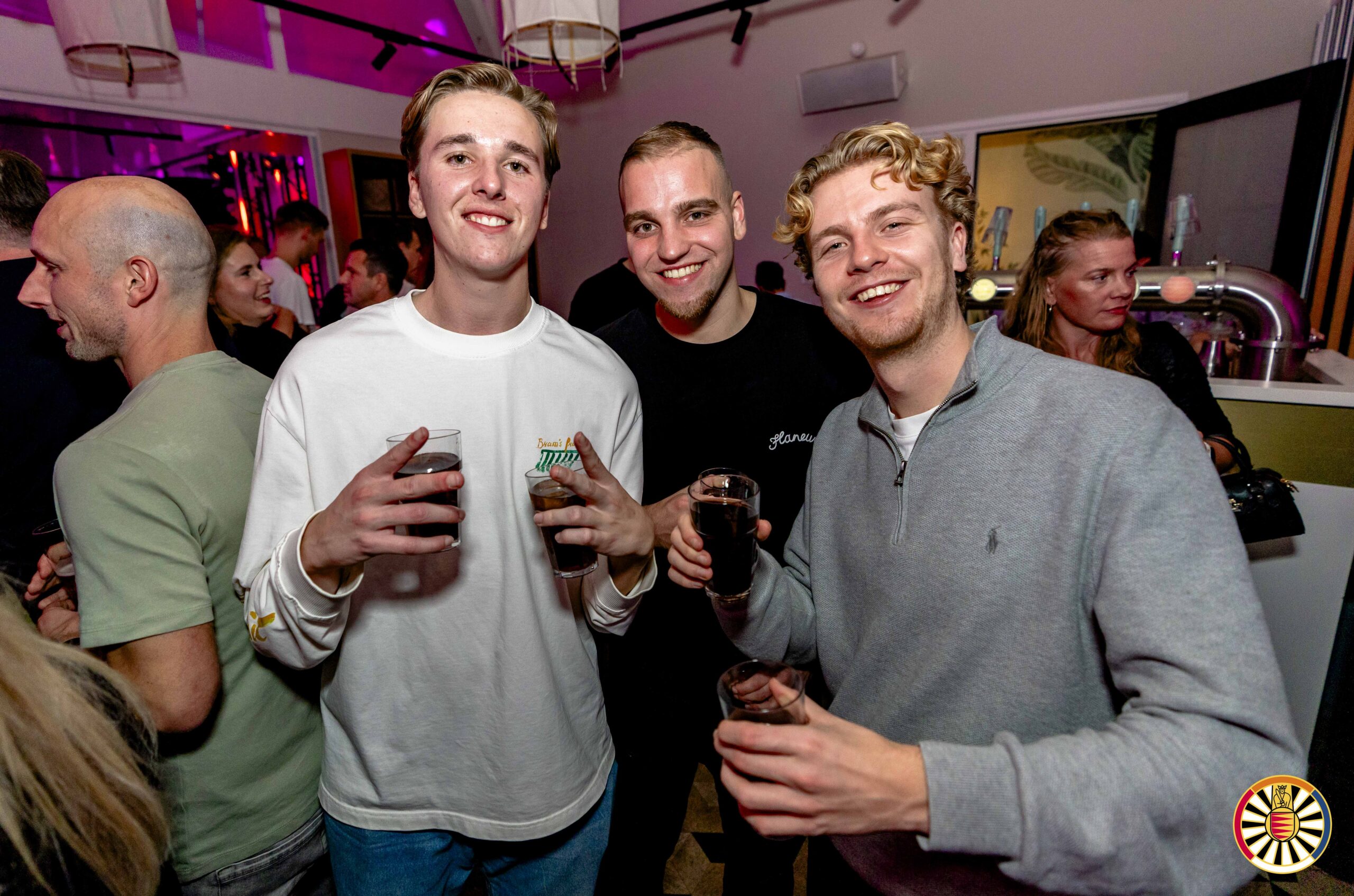 BLEND. Abel Rhoon 2025-11-08