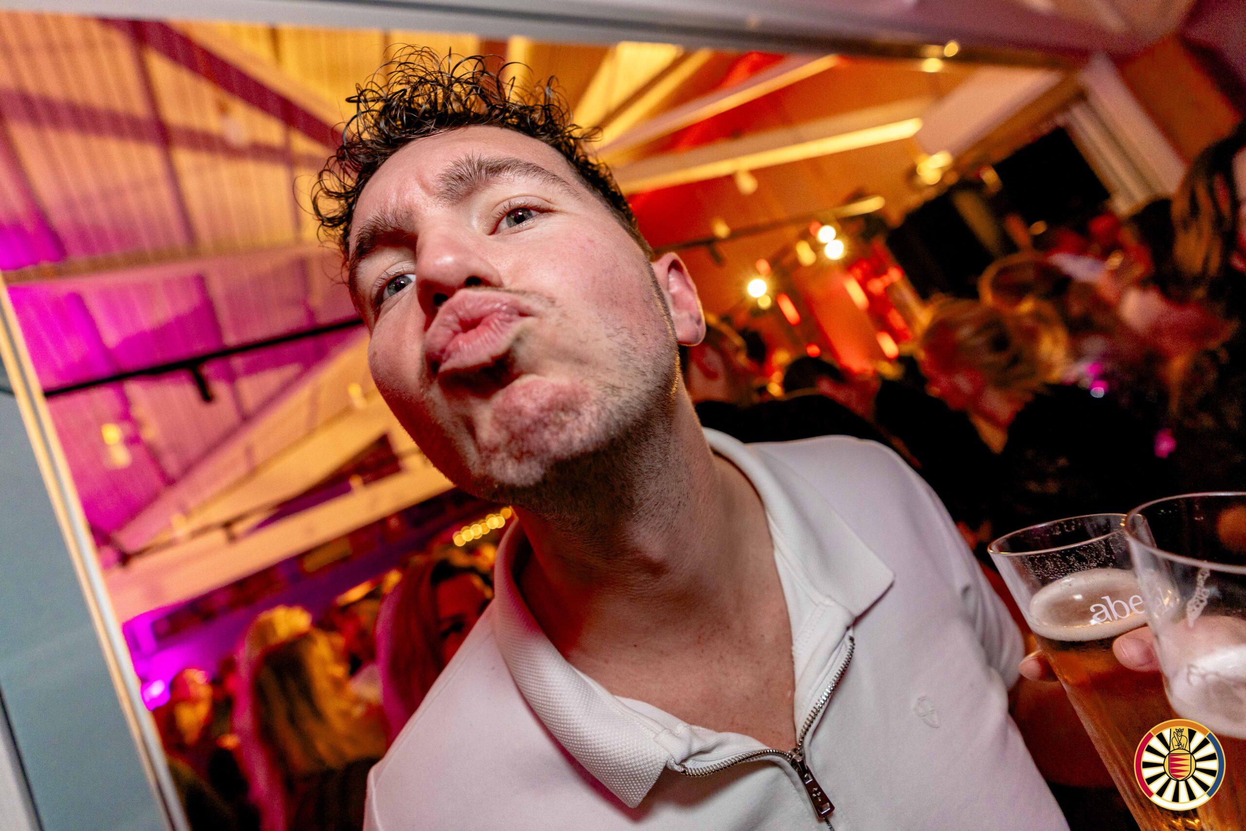 BLEND. Abel Rhoon 2025-11-08